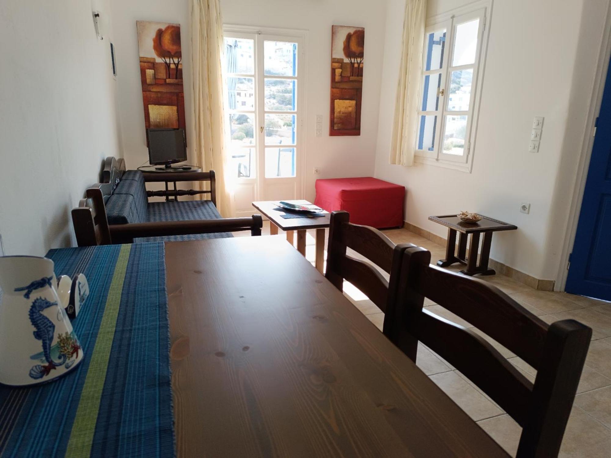 Ioli Apartments Alopronia Екстериор снимка