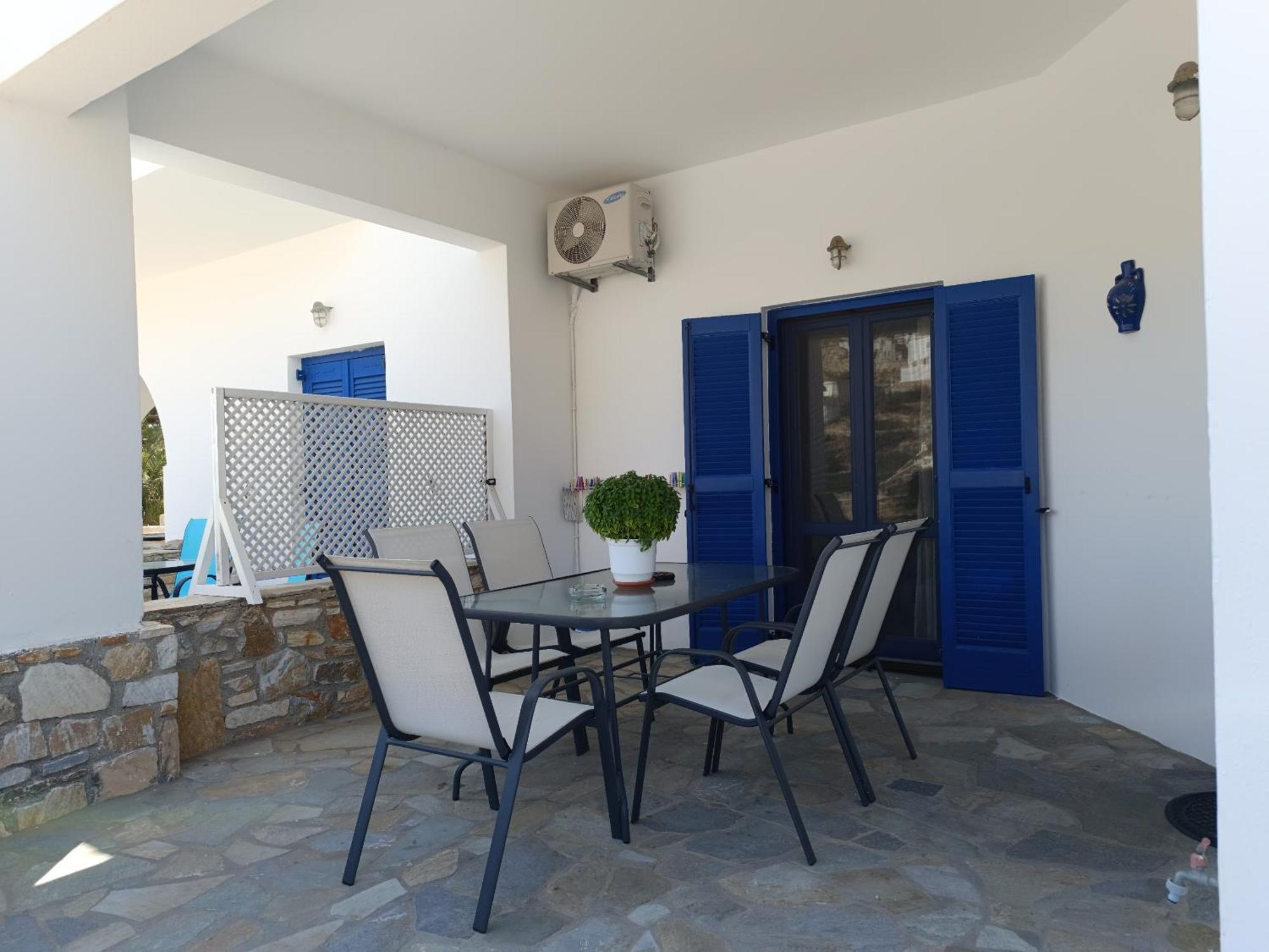 Ioli Apartments Alopronia Екстериор снимка