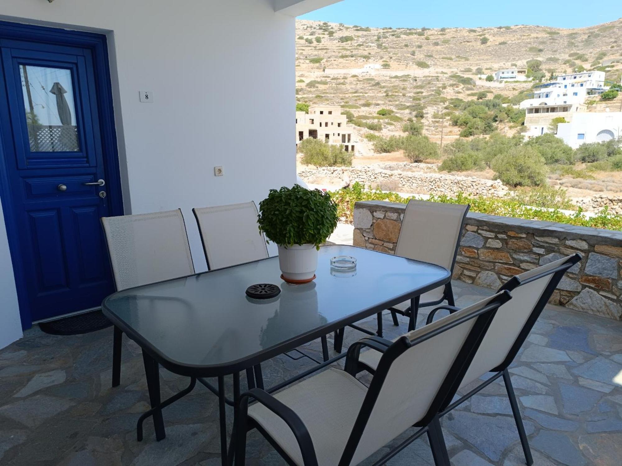 Ioli Apartments Alopronia Екстериор снимка