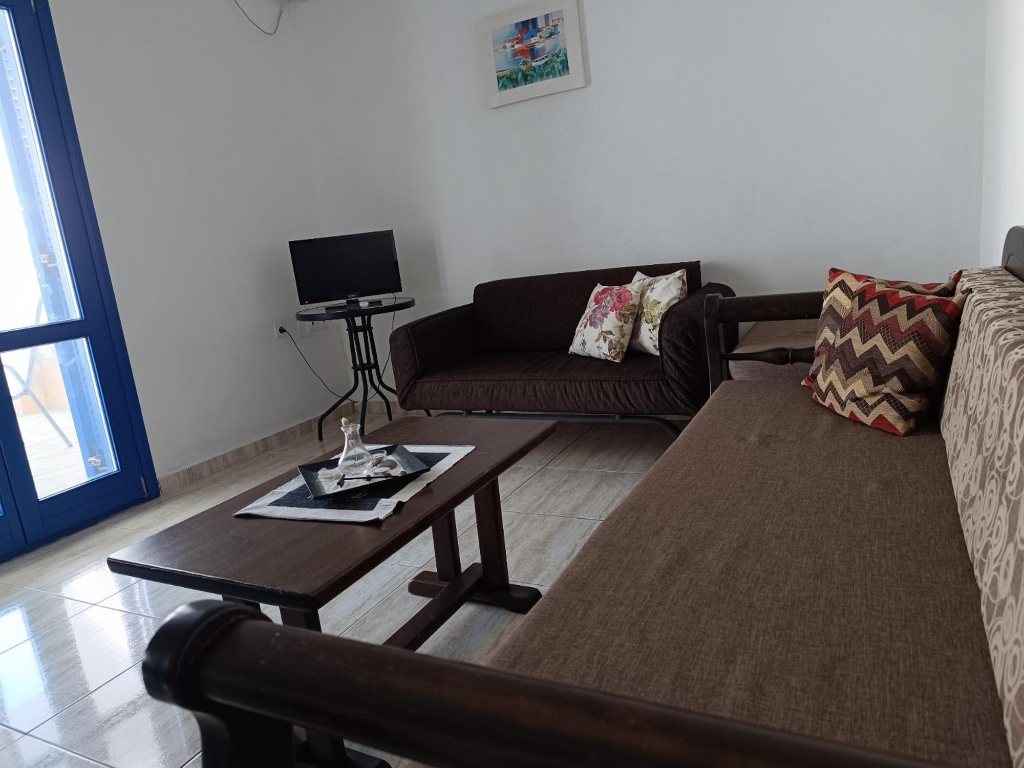 Ioli Apartments Alopronia Екстериор снимка